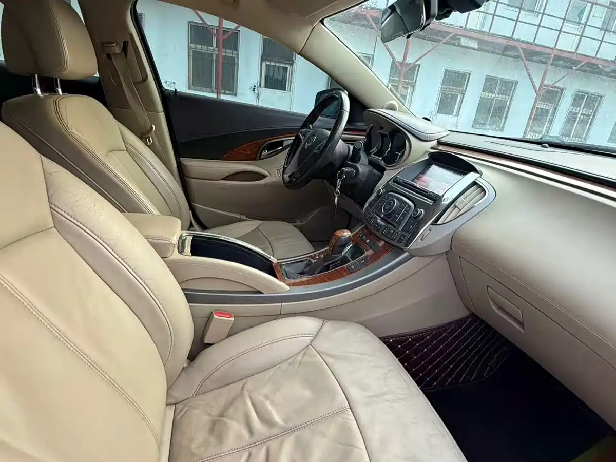 Buick LaCrosse 2012 eAssist 2.4L Luxury Edition фото 11