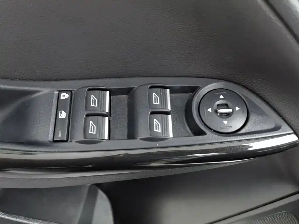 Photo 9 - Ford Focus