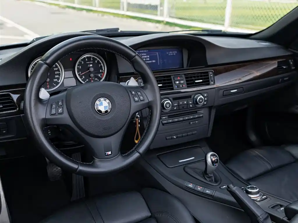 BMW M3 2009 BMW M3 Convertible фото 9
