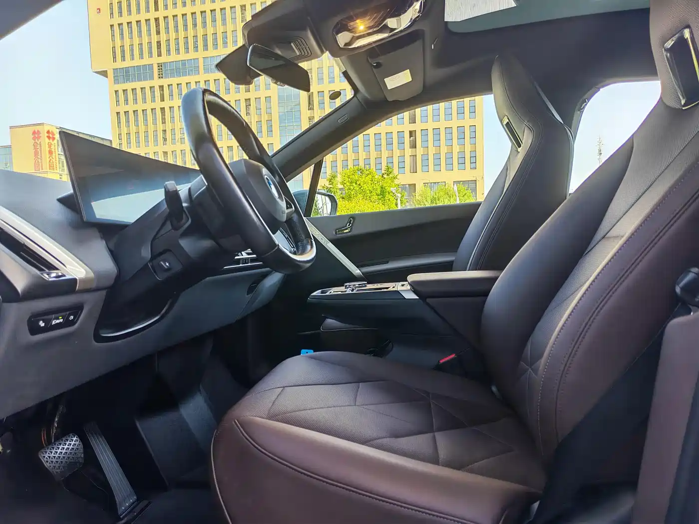 BMW iX 2024 2023 Facelift xDrive40