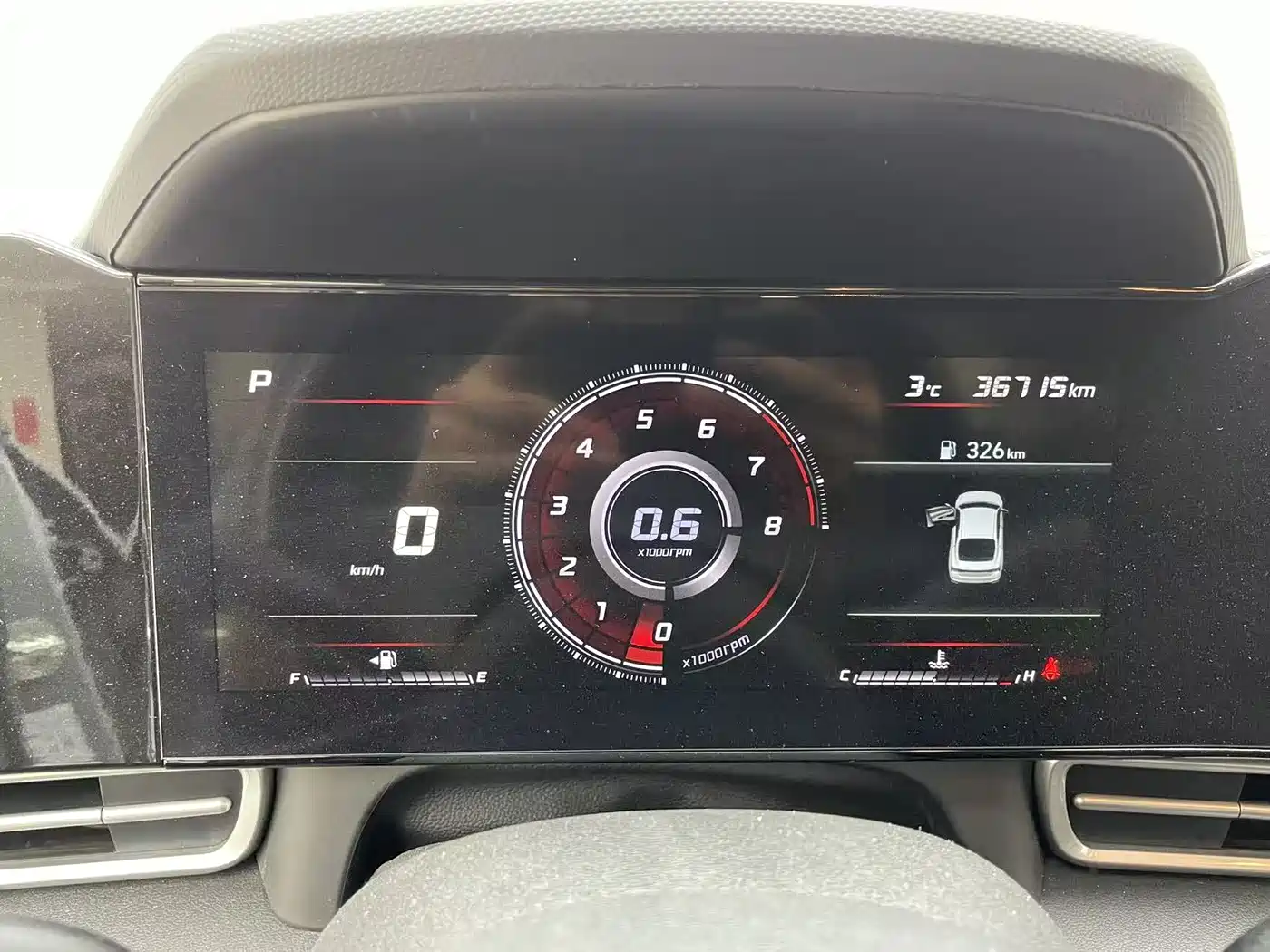 Hyundai Elantra 2021 1.5L CVT LUX Premium Edition фото 9