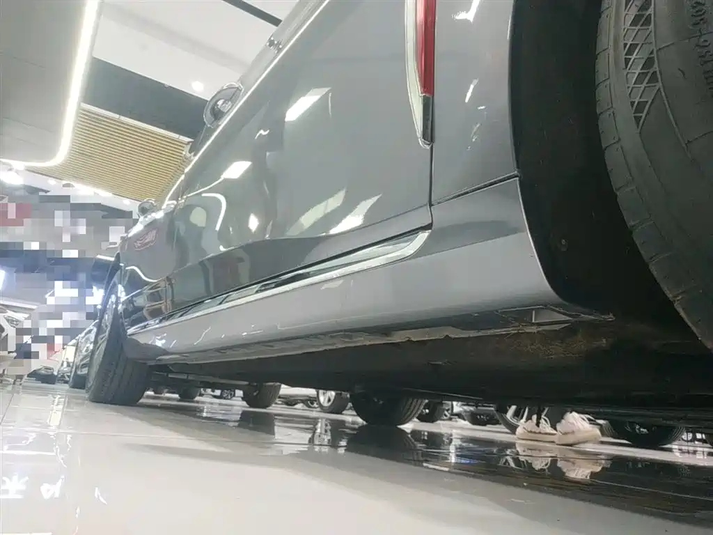 Hongqi H5 2023 2.0T Auto Smart Connect Flag Enjoy фото 19