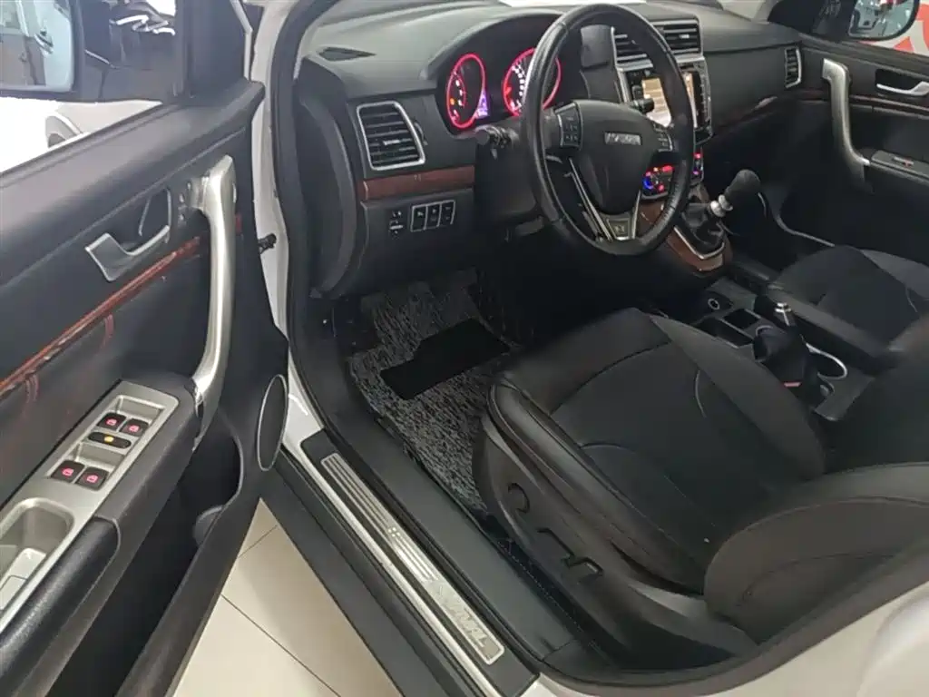 Haval H6 2017 Red Label Sport 1.5T Manual 2WD Elite фото 16