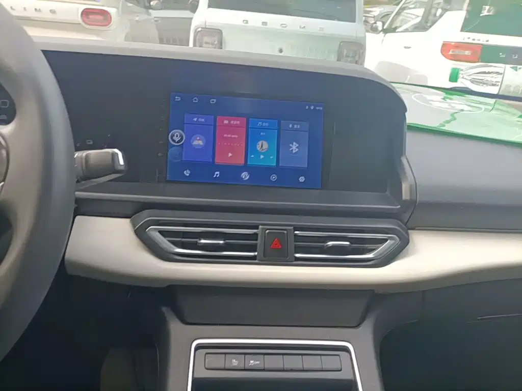 Dongfeng Aeolus Dongfeng Fengshen E70 2023 2023 400H Battery Swap Taxi Version