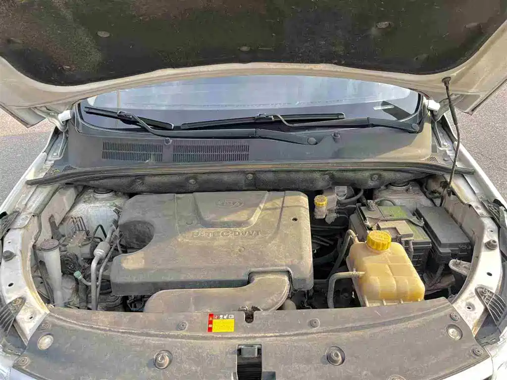 Baojun 730 2019 1.5L Manual Fashion Edition 7-Seater China VI фото 10