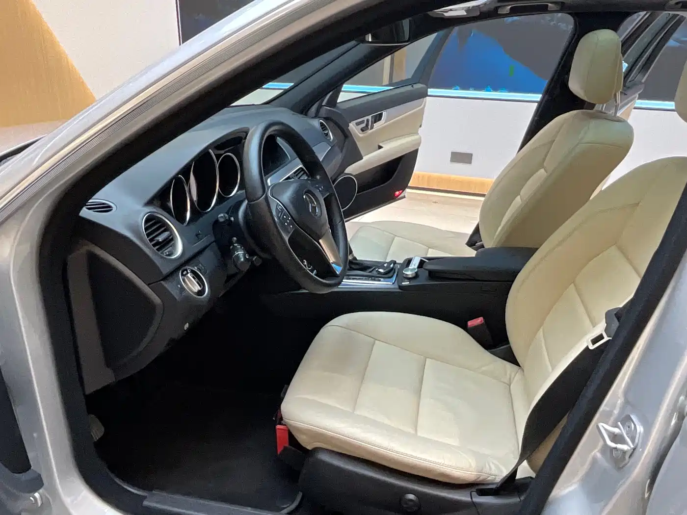 Mercedes-Benz C-Class (Import) 2011 C 200 Luxury Sports Wagon фото 8