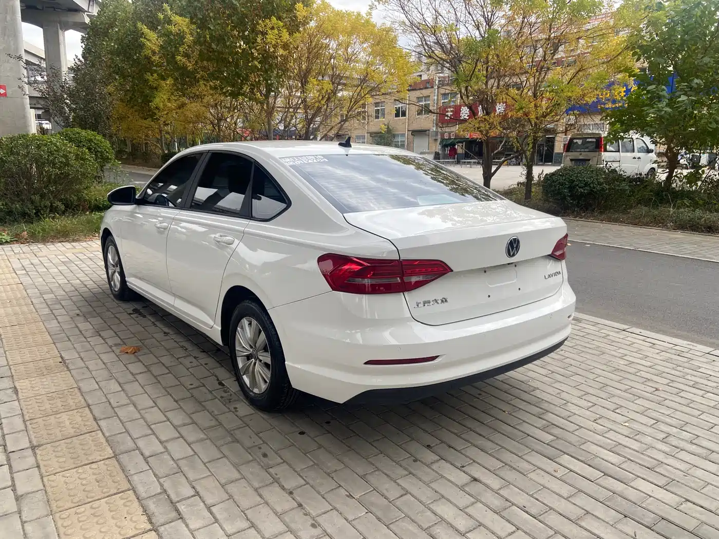 Volkswagen Lavida 2021 1.5L Automatic Trend Edition фото 2