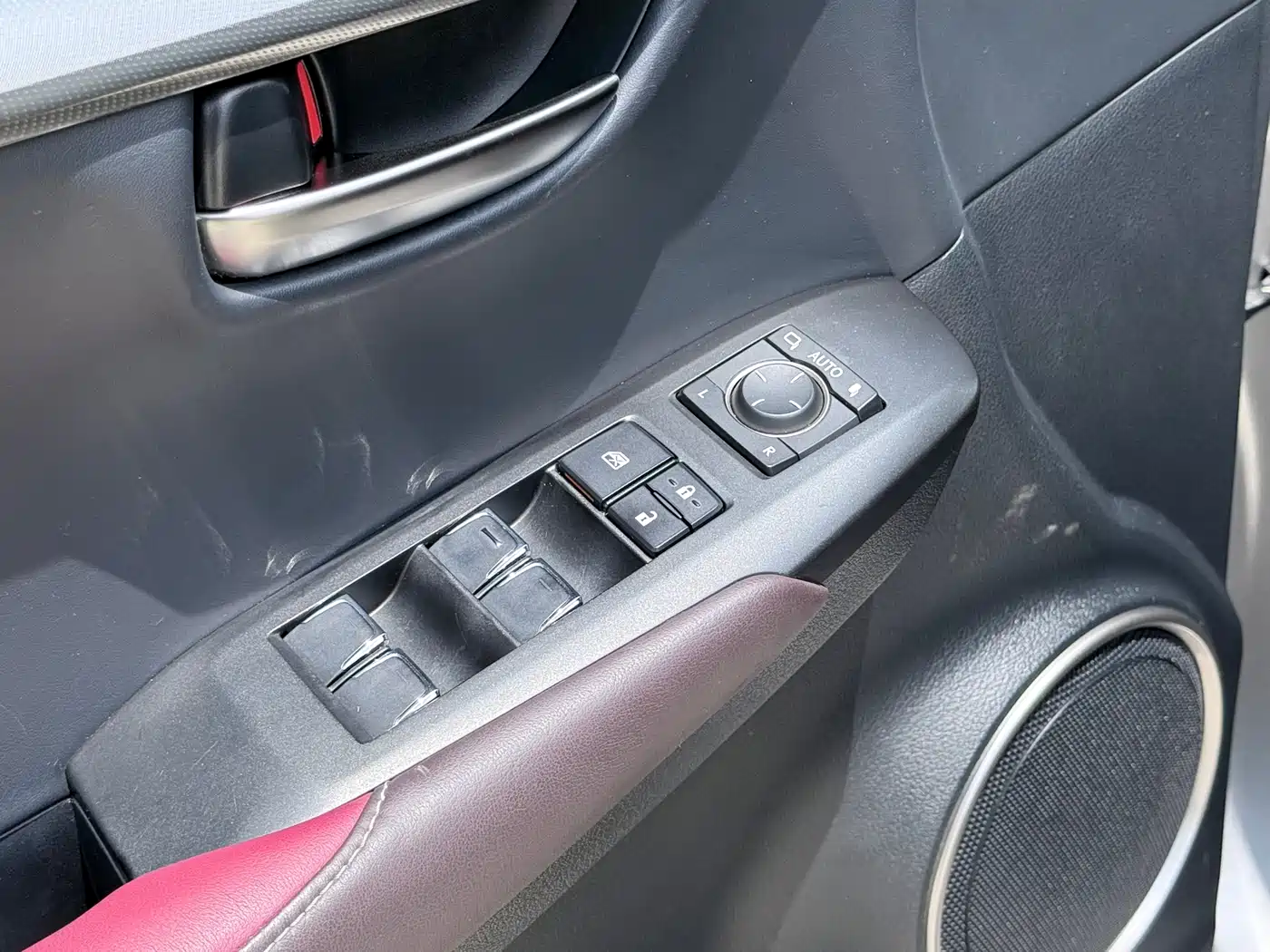 Lexus NX 2018 Model 200 FWD Fengxing Edition China V фото 23