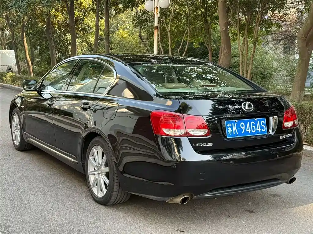 Lexus GS 2007 2005 300