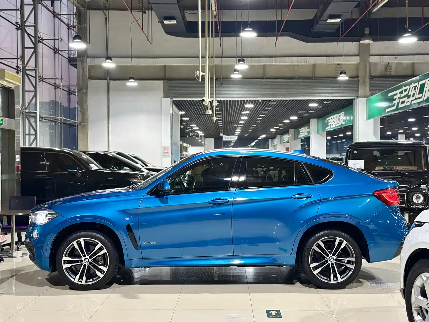 BMW X6 2017 xDrive35i M Luxury Sport фото 9