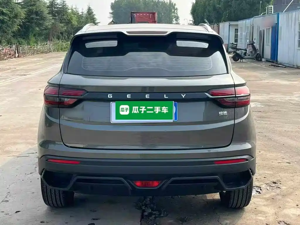 Фото 6 - Geely Coolray
