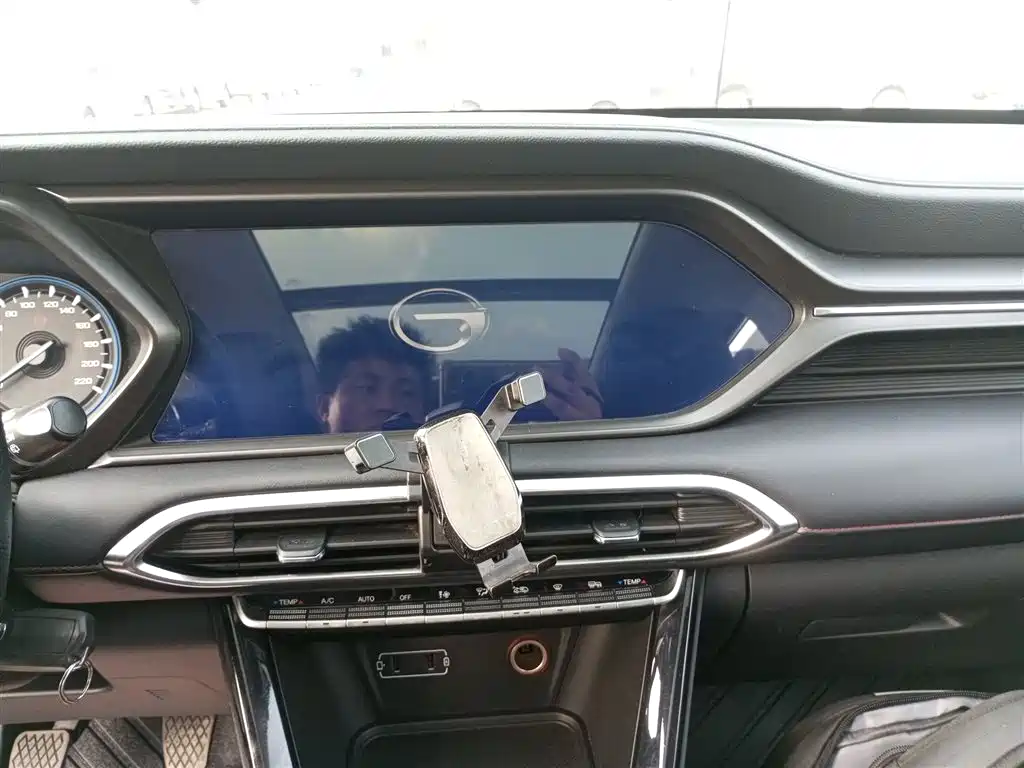 GAC Trumpchi Trumpchi GS4 2020 270T Manual Luxury Version фото 13