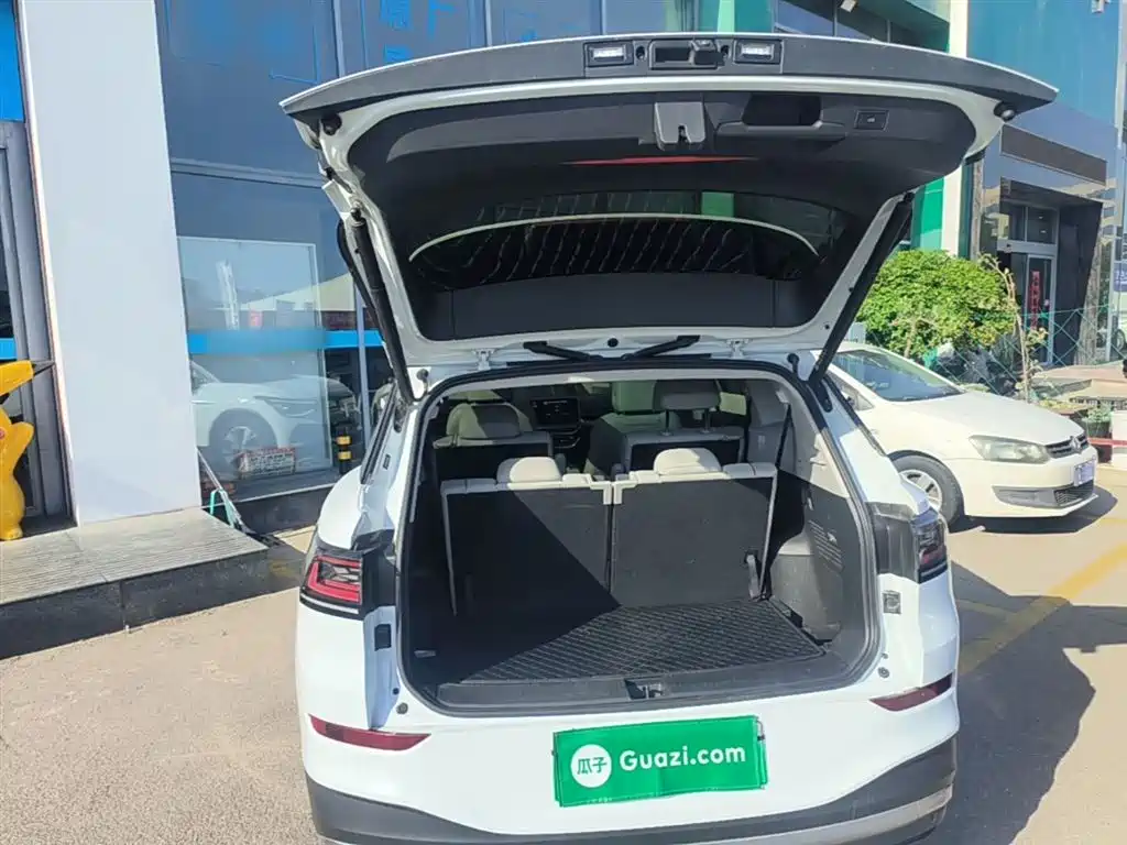 Volkswagen ID.6 X 2023 Ultimate Smart Long Range Edition фото 19