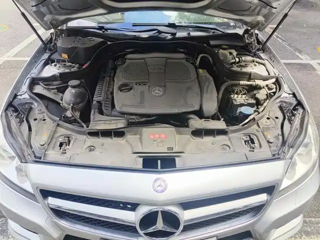 Mercedes-Benz CLS 2012 CLS 300 CGI — фото 3