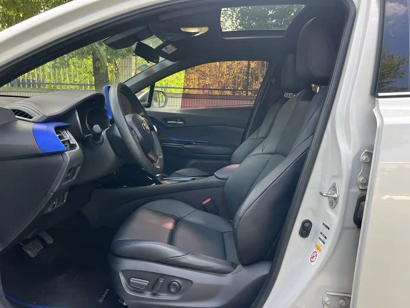 Toyota C-HR 2020 2020 Model 2.0L Leading