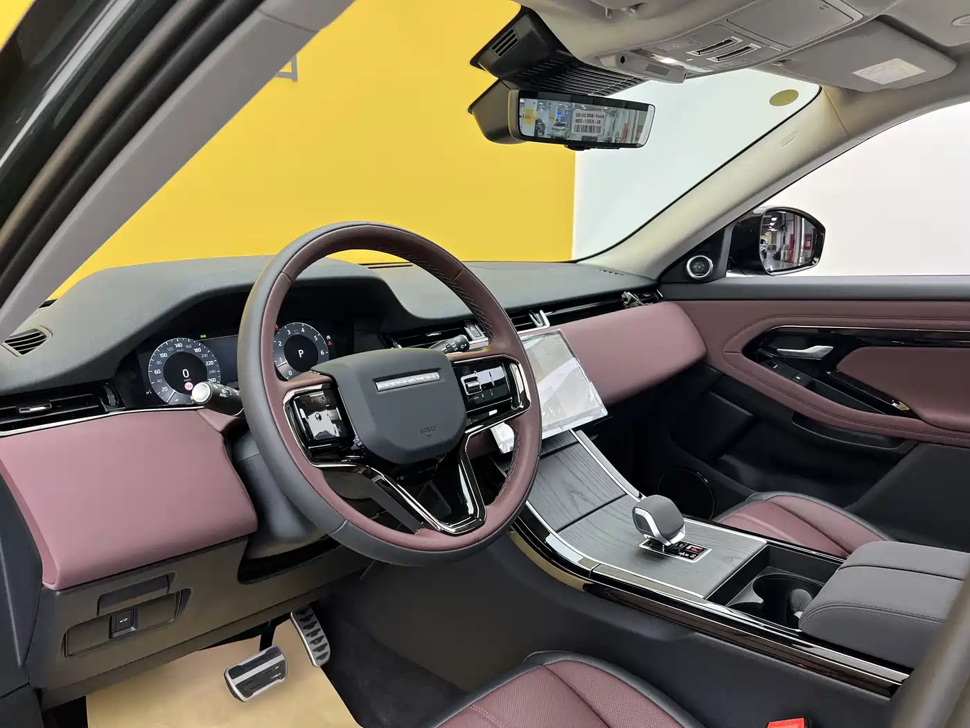 2026 Land Rover Range Rover Evoque
