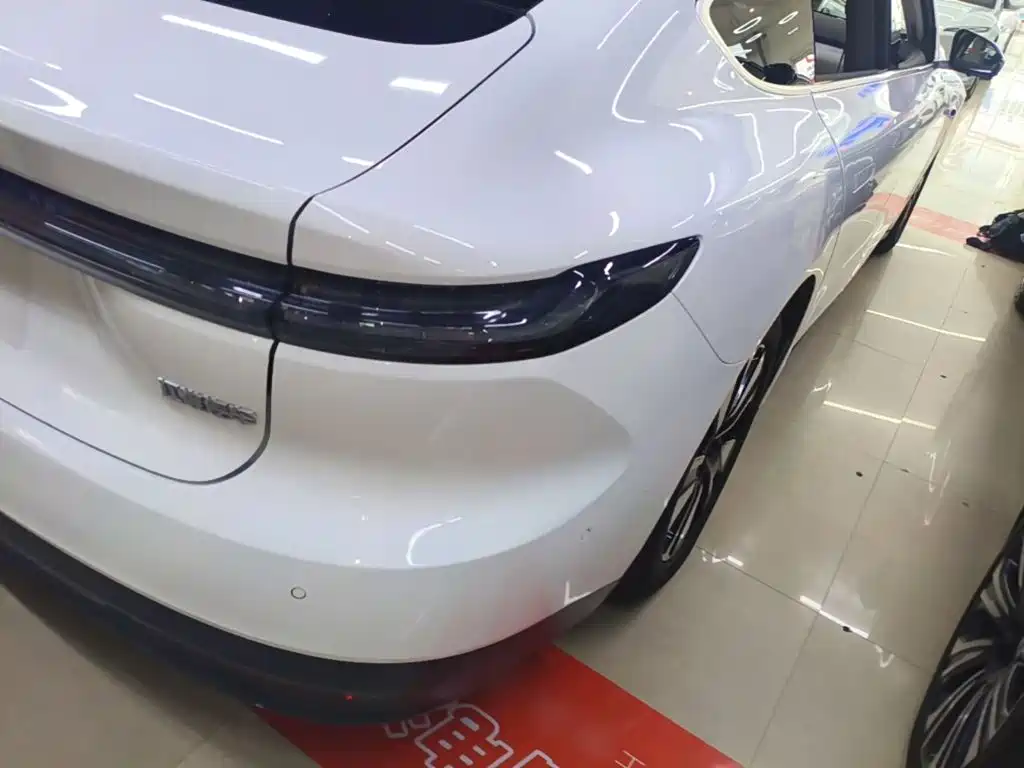 NIO ET7 2022 2022 75kWh