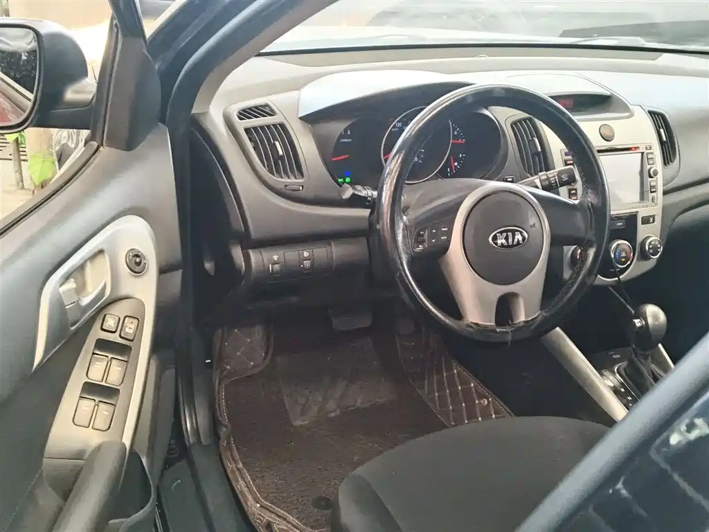 Kia Forte 2014 1.6L AT GL фото 16