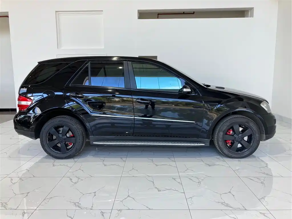 Mercedes-Benz M-Class фото 8