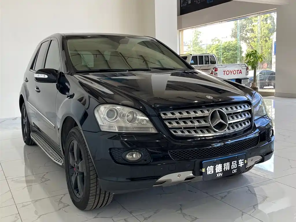 Mercedes-Benz M-Class фото 2