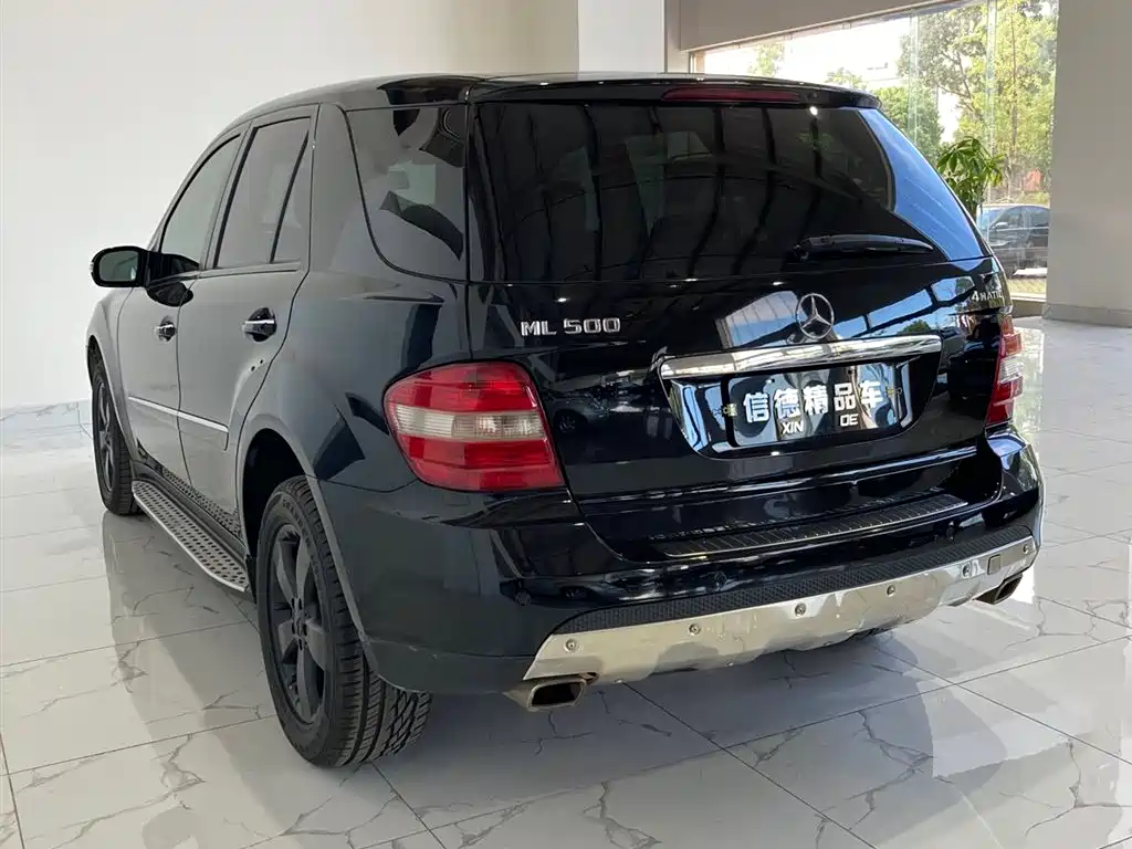 Mercedes-Benz M-Class фото 5
