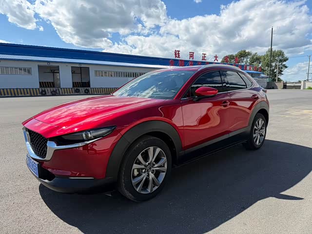 Автомобиль CX-30 2021 2.0L